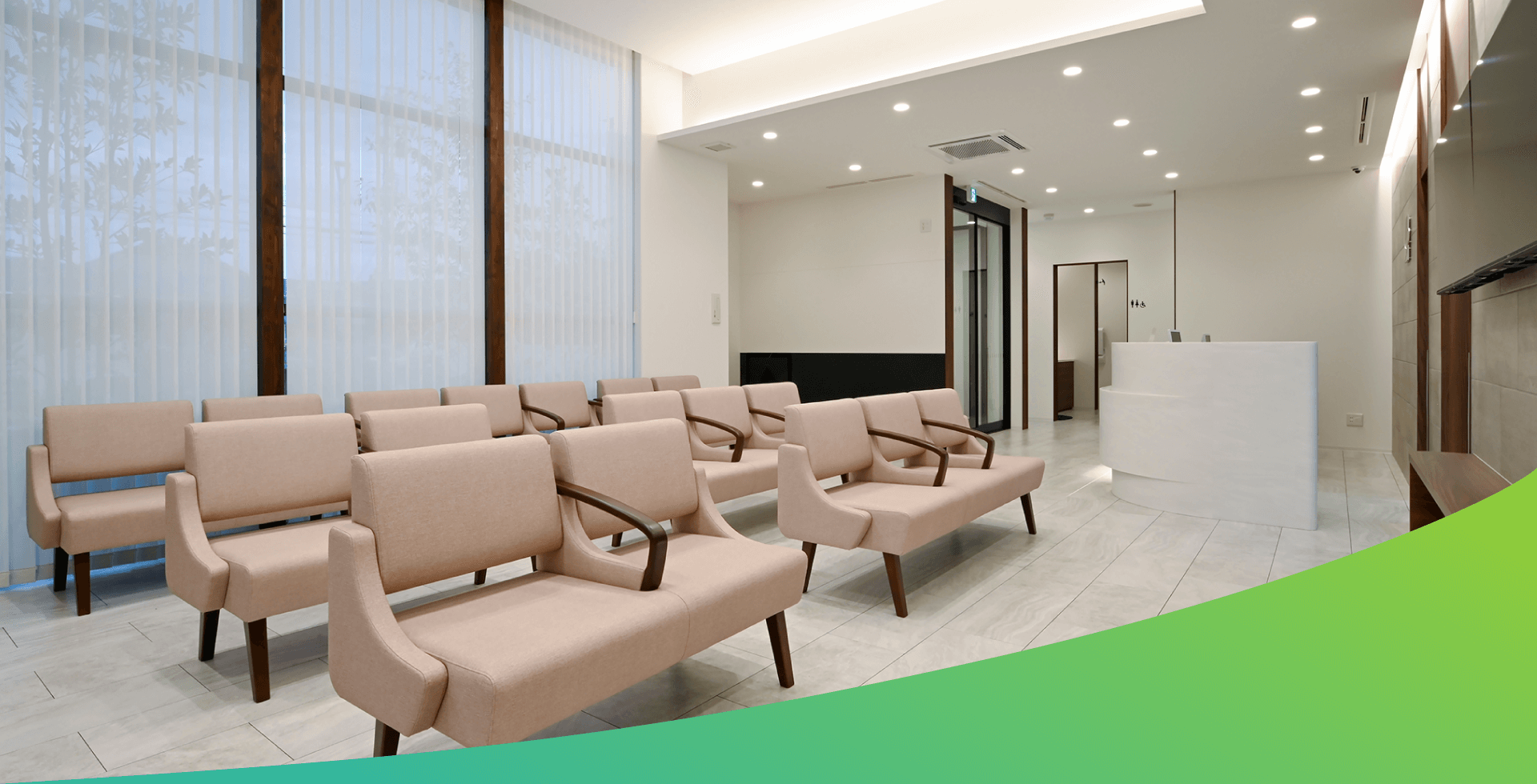 すぎやま耳鼻いんこう科受付